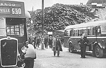 Ffotograff: Gorsaf Bws o Chwarel Oakeley, Blaenau Ffestiniog