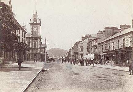 Photograph: High Street, Porthmadog.