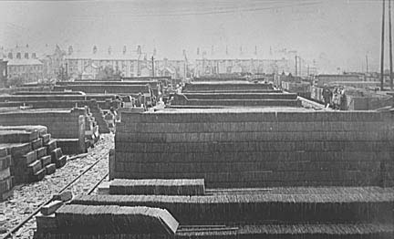 Photograph: The slate wharf at the GWR yard, Blaenau Ffestiniog. [Geraint Vaughan Jones].