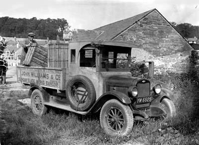Photograph: A lorry, registration number YM 6525, property of John Williams & Co., Slate Works, Bangor.