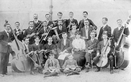 Band Llinyddol Dyffryn Nantlle 1900-1910